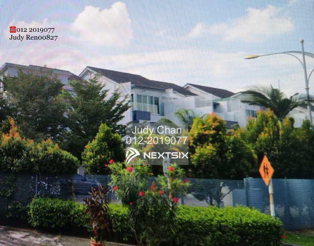 Bungalow For Sale in Putra Heights Selangor