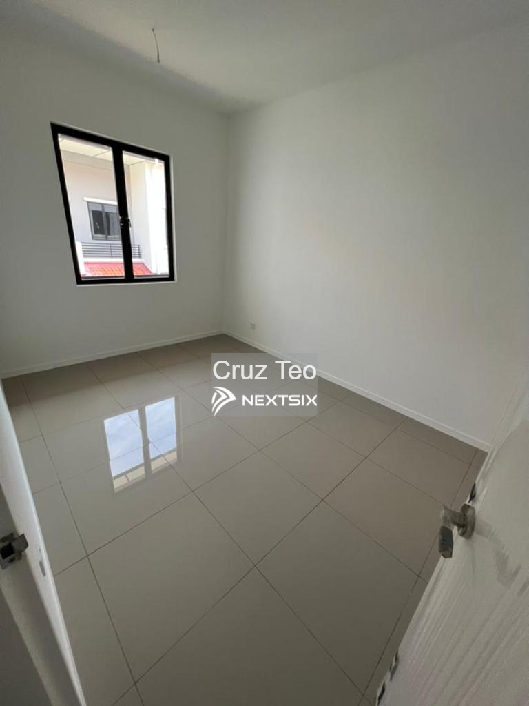 2-sty Terrace/Link House For Sale in Cyberjaya Selangor - Image 9