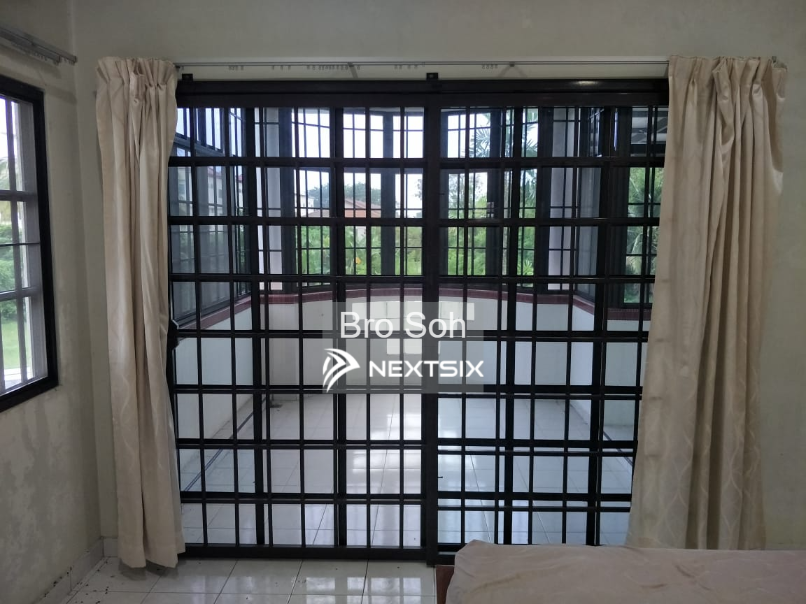 Semi-detached House For Sale in Kuantan Pahang - Image 8