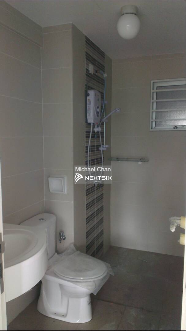 Condominium For Rent in Puchong Selangor - Image 11
