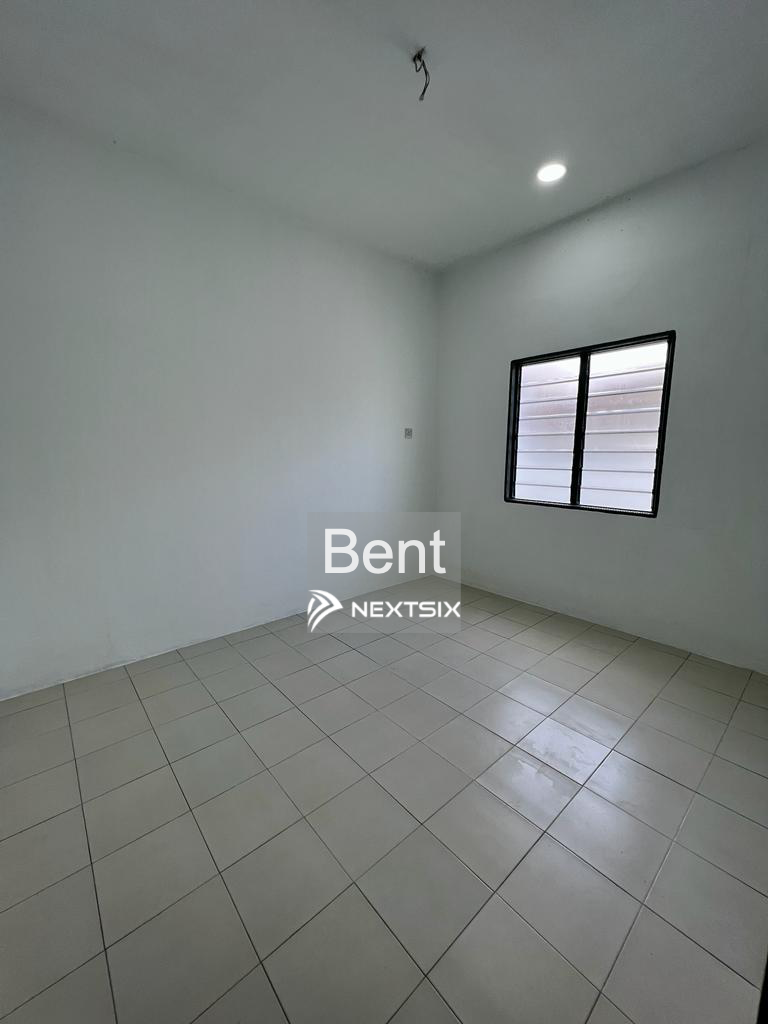 1-sty Terrace/Link House For Sale in Sungai Lalang Kedah - Image 8