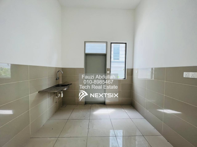 3 Storey Semi-detached Homes For Sale in Desa Petaling Wilayah Persekutuan Kuala Lumpur - Image 10