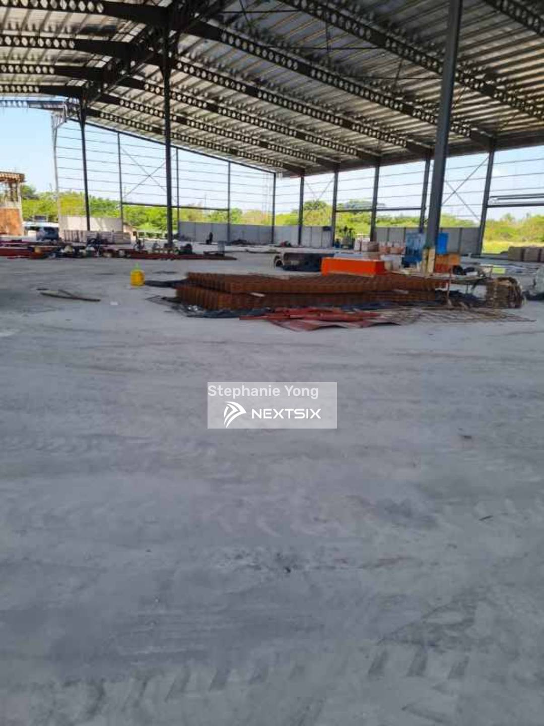 Warehouse For Rent in Pulau Indah (Pulau Lumut) Selangor