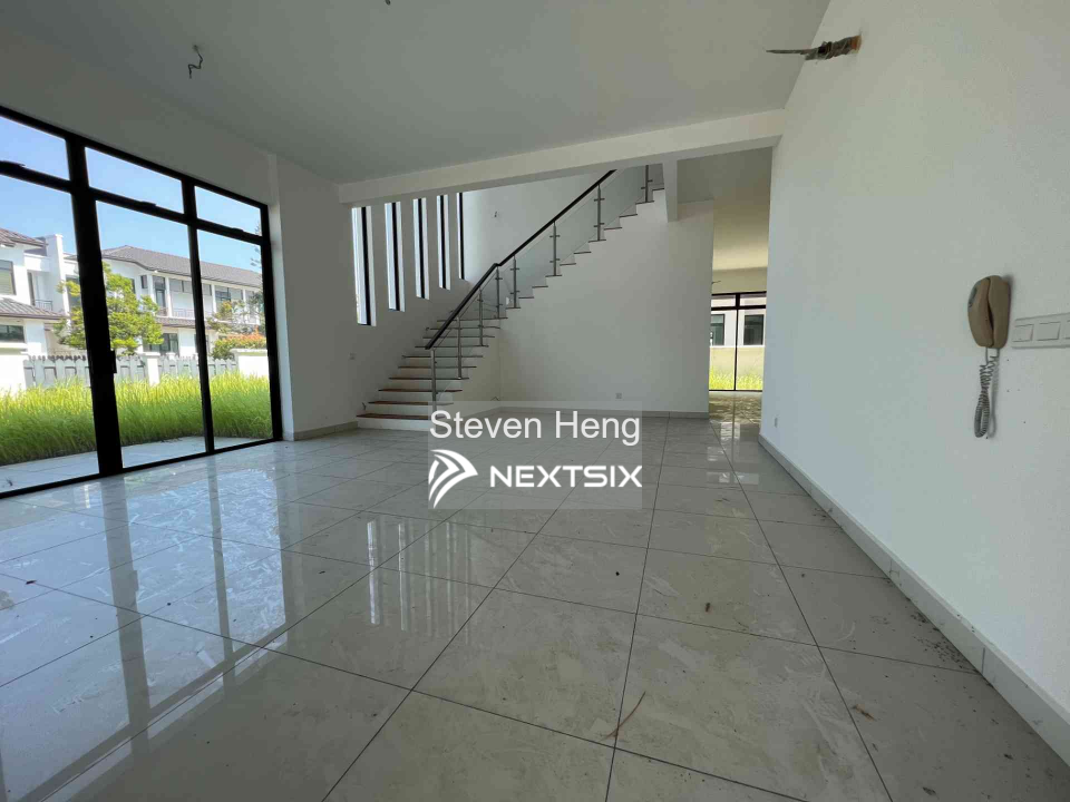 Semi-detached House For Sale in Semenyih Selangor - Image 6