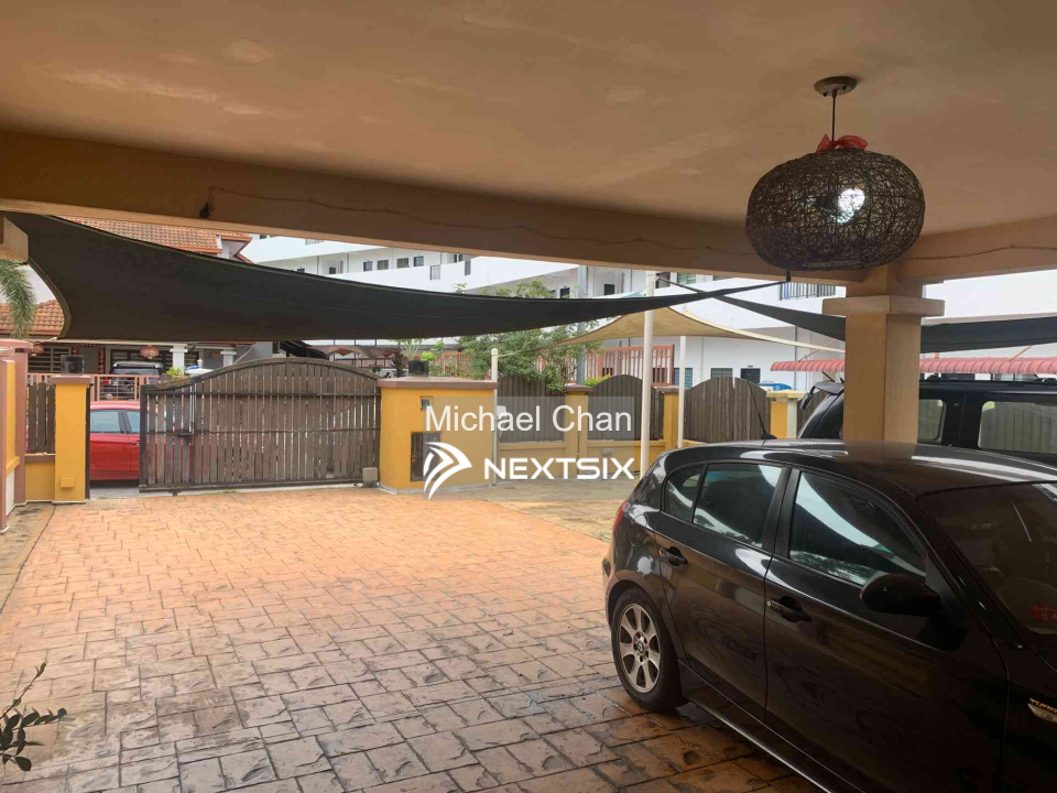 Semi-detached House For Sale in Puchong South Selangor - Image 13