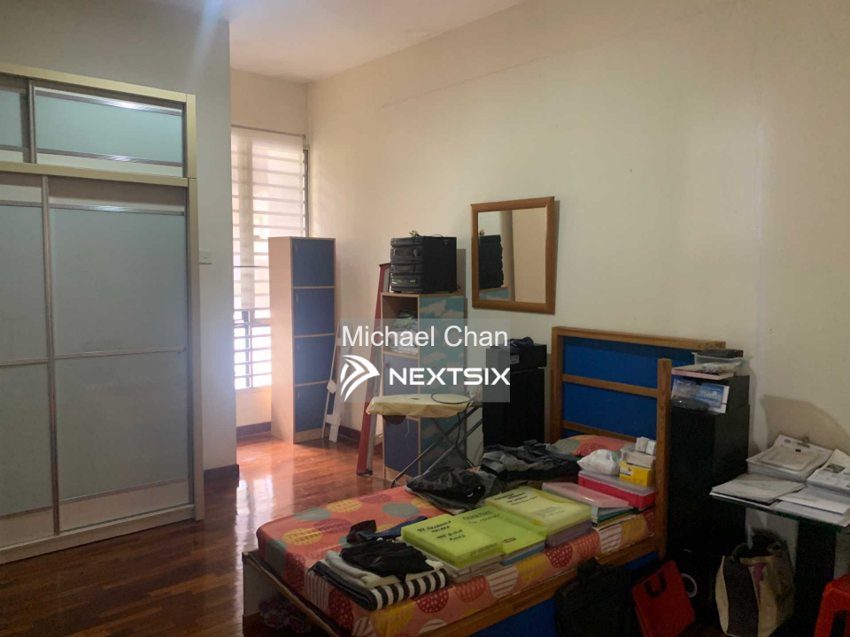 Semi-detached House For Sale in Puchong South Selangor - Image 2