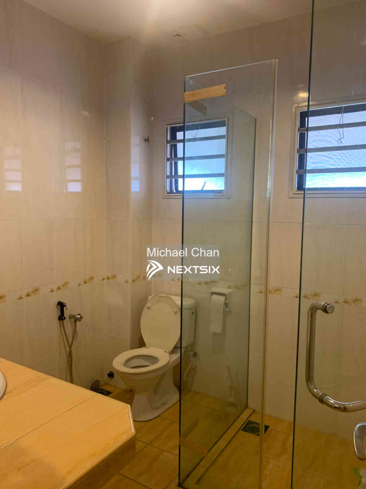 Semi-detached House For Sale in Puchong South Selangor - Image 6