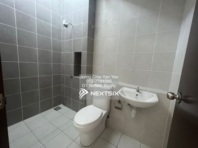 Semi-detached House For Sale in Semenyih Selangor - Image 10