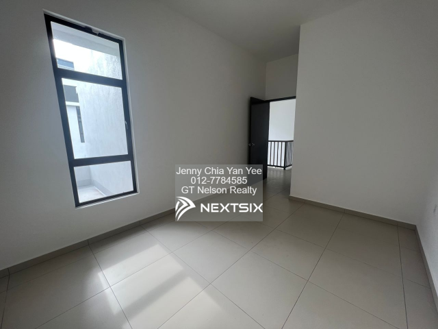Semi-detached House For Sale in Semenyih Selangor - Image 6