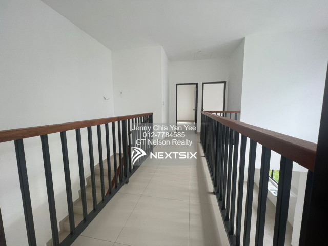 Semi-detached House For Sale in Semenyih Selangor - Image 7