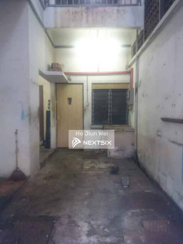 Shop For Sale in Ipoh Perak - Image 5