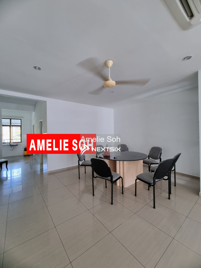 3-sty Terrace/Link House For Sale in Bayan Lepas Penang - Image 2