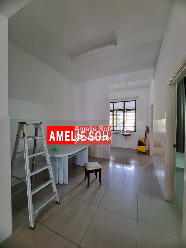 3-sty Terrace/Link House For Sale in Bayan Lepas Penang - Image 3