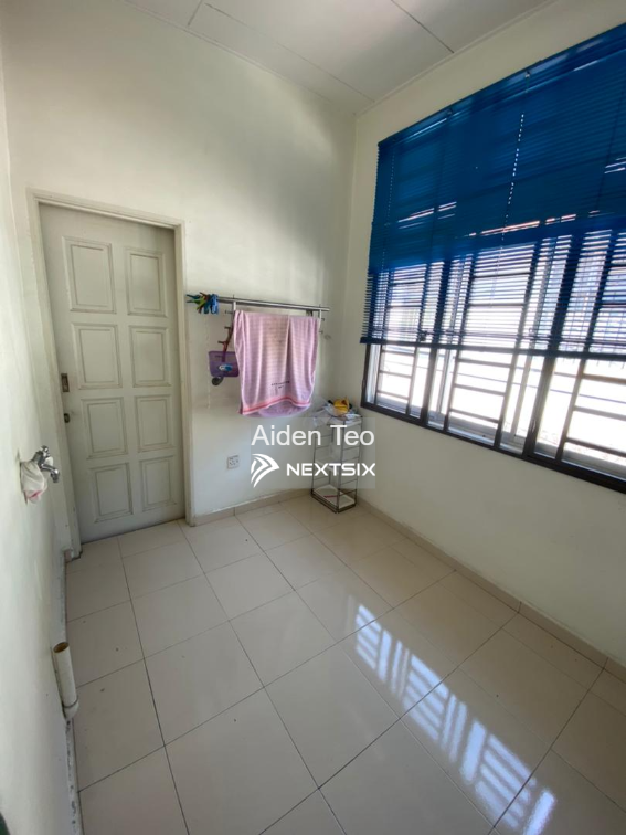 2-sty Terrace/Link House For Sale in Cheng Melaka - Image 3