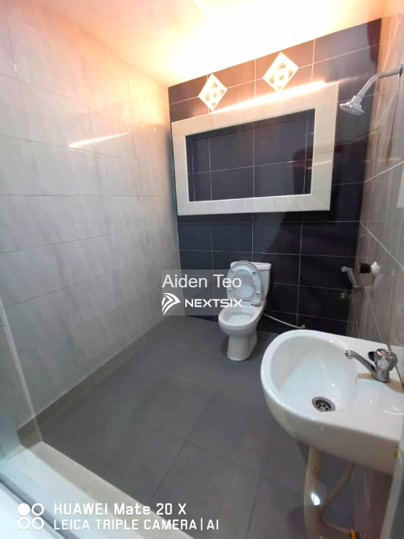 1-sty Terrace/Link House For Sale in Bukit Baru Melaka - Image 2