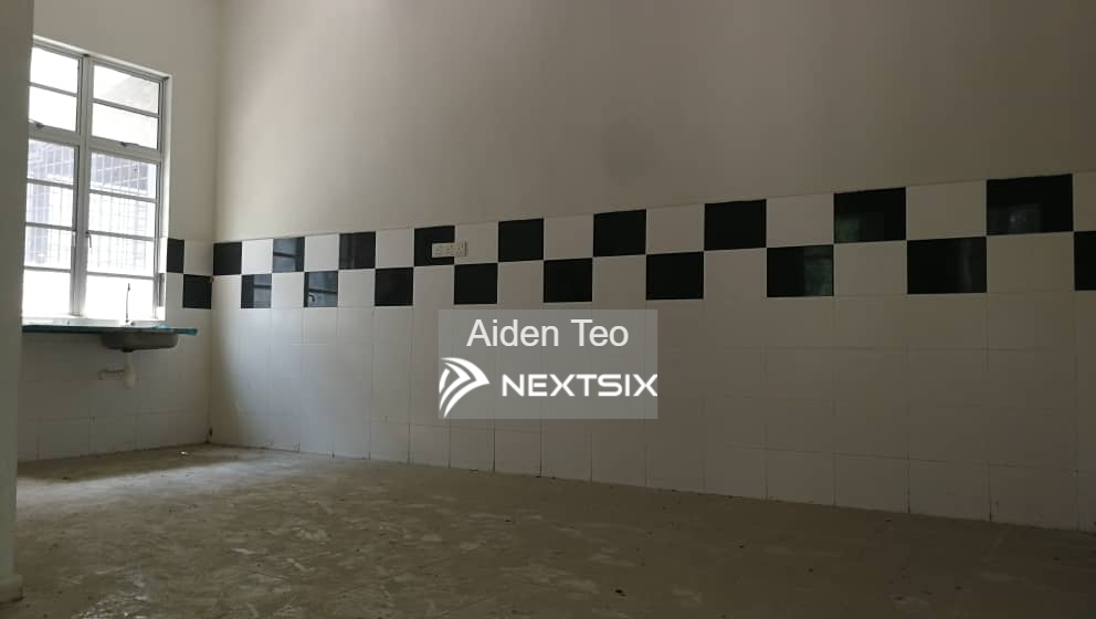 Semi-detached House For Sale in Melaka City Melaka - Image 6