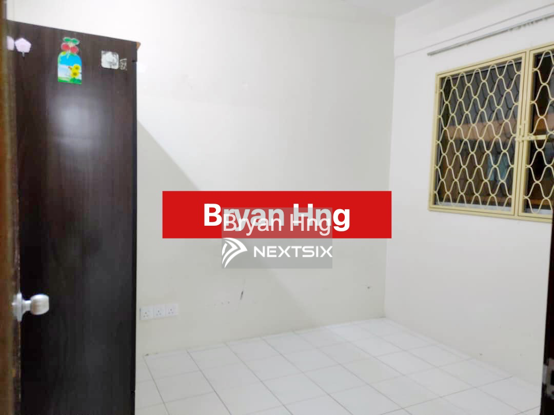 Condominium For Sale in Jelutong Penang - Image 4