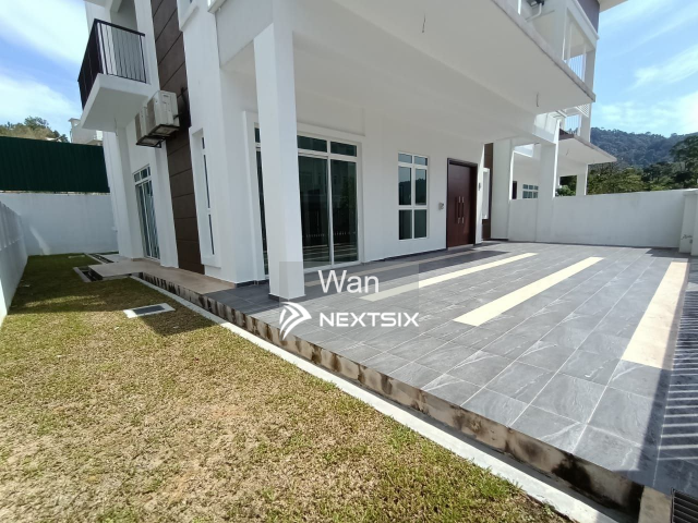 3 Storey Semi-detached Homes For Sale in Ampang Selangor - Image 12