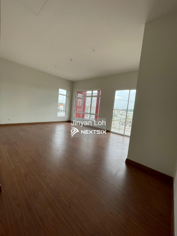 Bungalow For Sale in Pontian Johor - Image 5