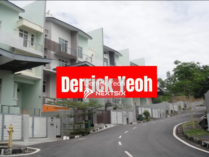 3-sty Terrace/Link House For Sale in Batu Ferringhi Penang - Image 2