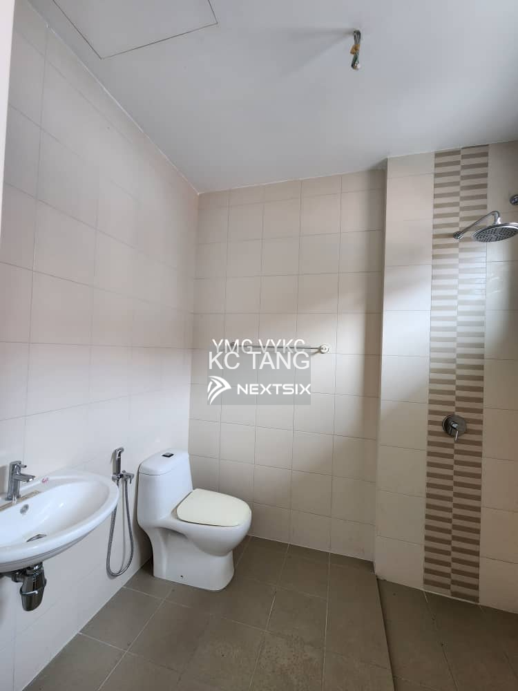 2-sty Terrace/Link House For Sale in Alam Impian Selangor - Image 9