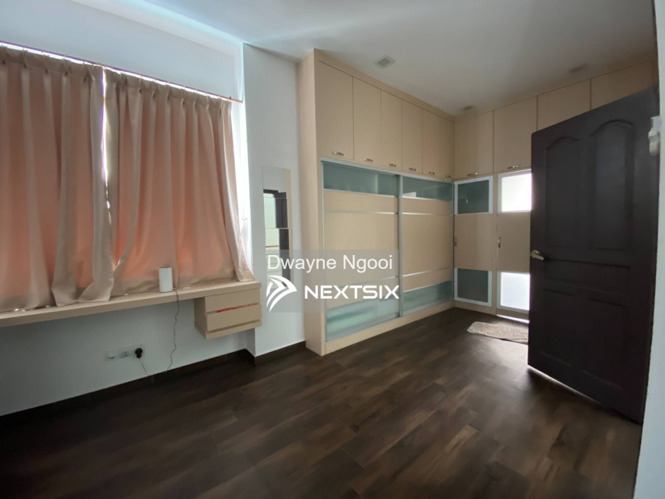 Semi-detached House For Sale in Gelugor Penang - Image 8