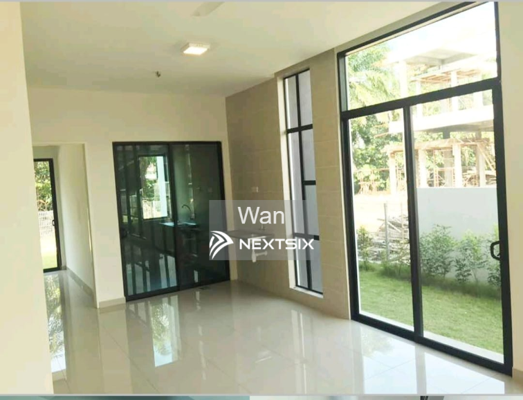 2-sty Superlink House For Sale in Klang Selangor - Image 9