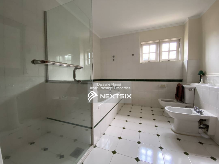 Bungalow For Sale in Tanjong Tokong Penang - Image 11
