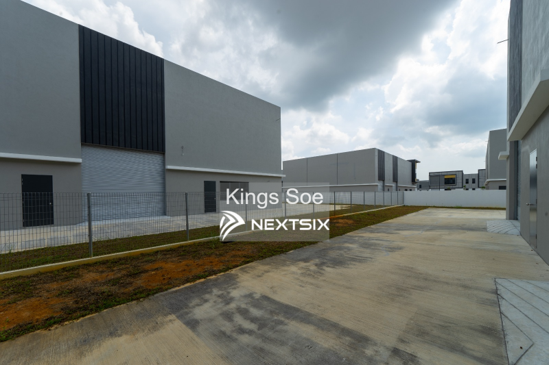 Semi-D Factory For Rent in Bandar Puncak Alam Selangor - Image 13