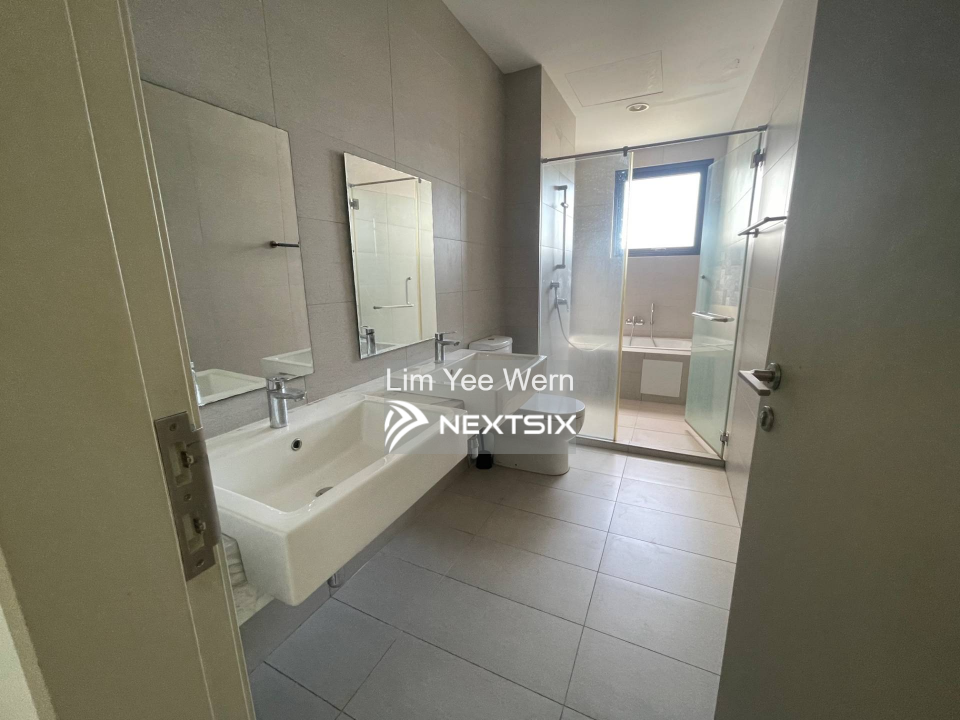 Condominium For Sale in Tanjung Bungah Penang - Image 6