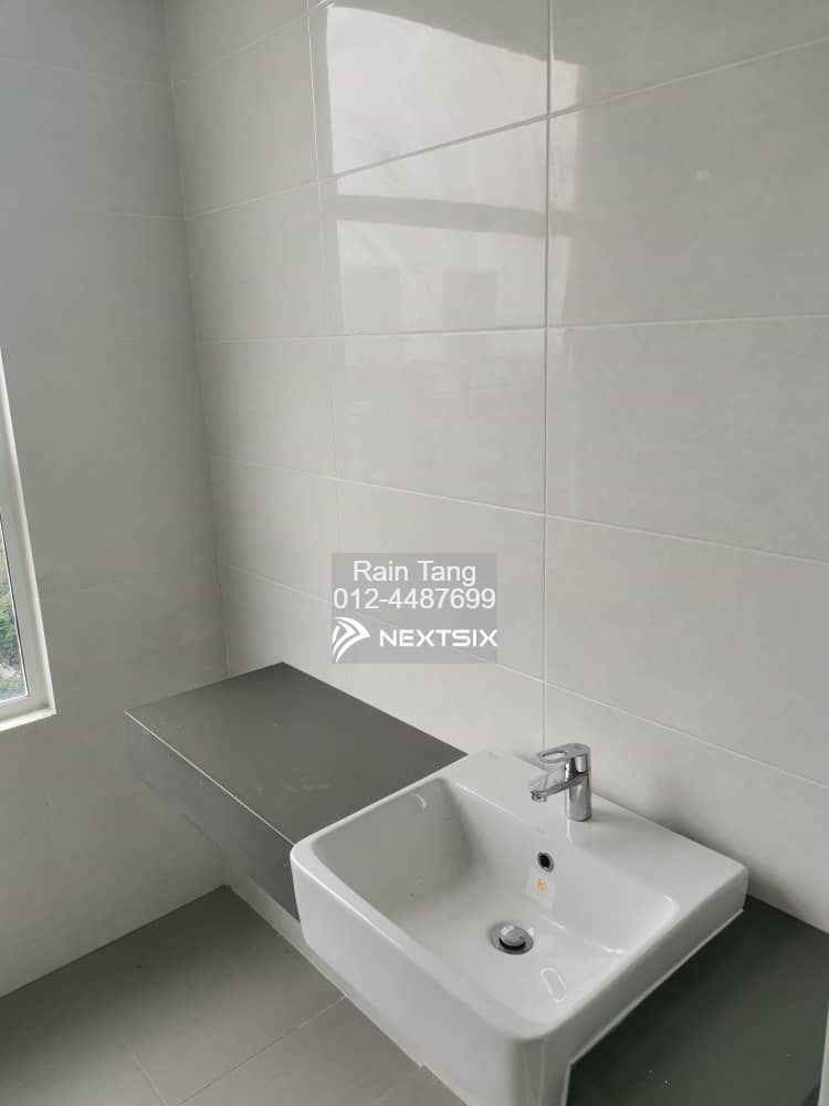 Serviced Residence For Rent in Tanjong Tokong Penang - Image 8