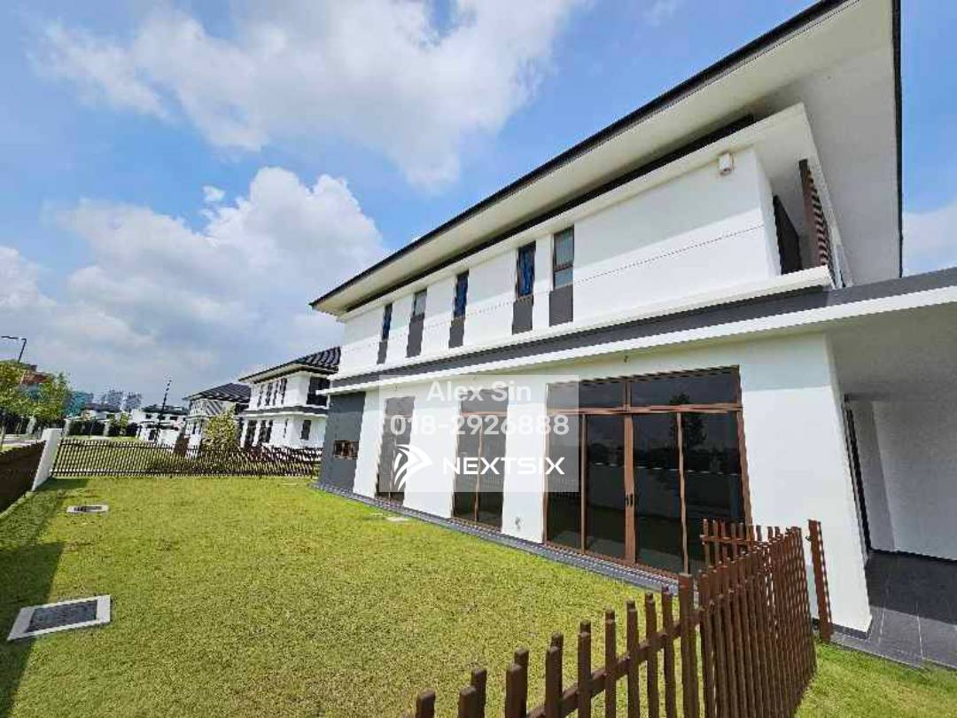 Semi-detached House For Sale in Setia Alam Selangor - Image 3