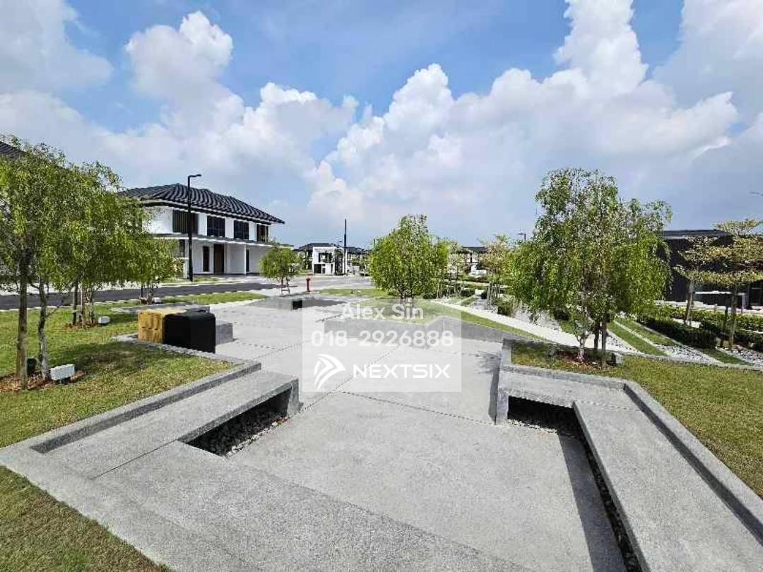 Semi-detached House For Sale in Setia Alam Selangor - Image 5