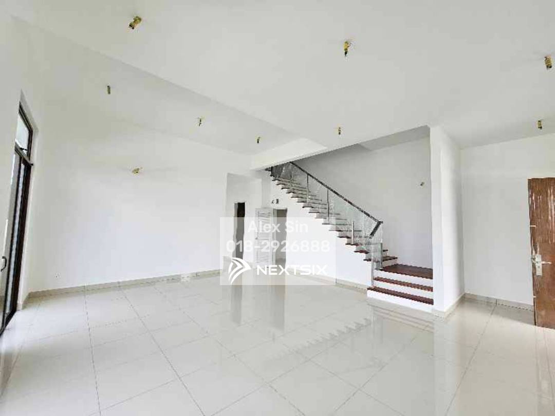 Semi-detached House For Sale in Setia Alam Selangor - Image 6