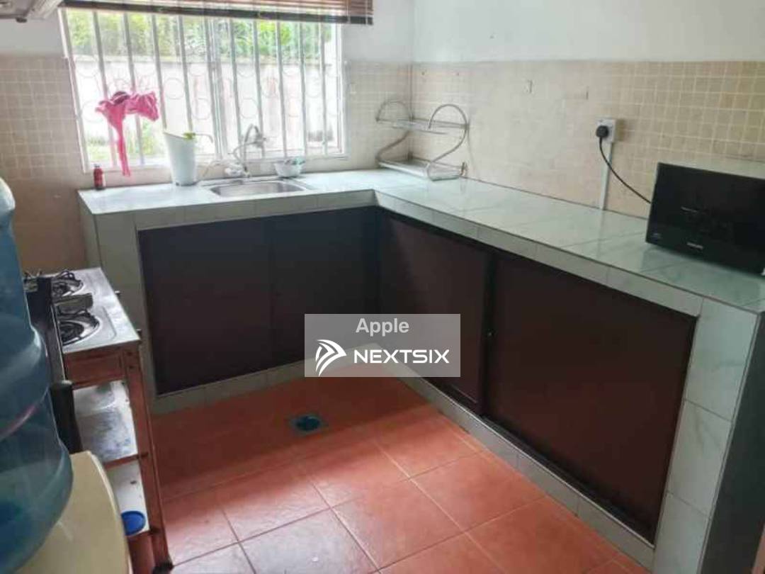 Semi-detached House For Sale in Port Dickson Negeri Sembilan - Image 3