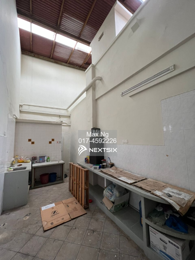 Shop For Rent in Georgetown Penang - Image 11