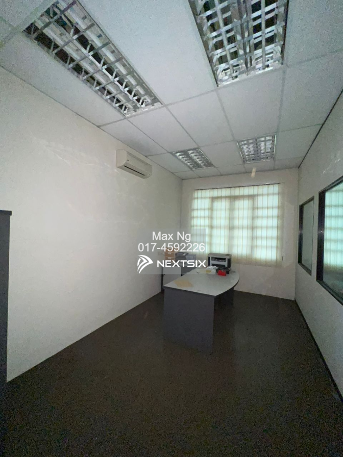 Shop For Rent in Georgetown Penang - Image 2