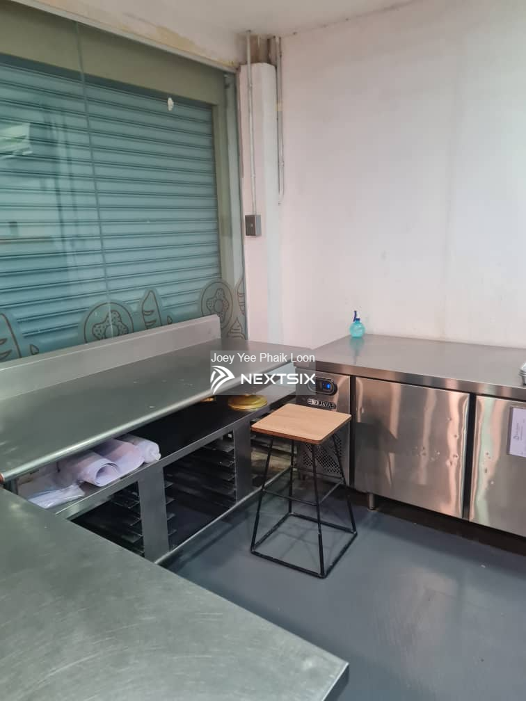 Shop For Rent in Raja Uda Penang - Image 8