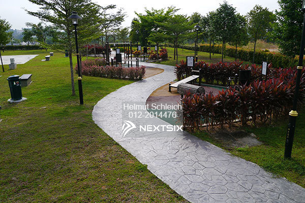 Semi-detached House For Sale in Seri Kembangan Selangor