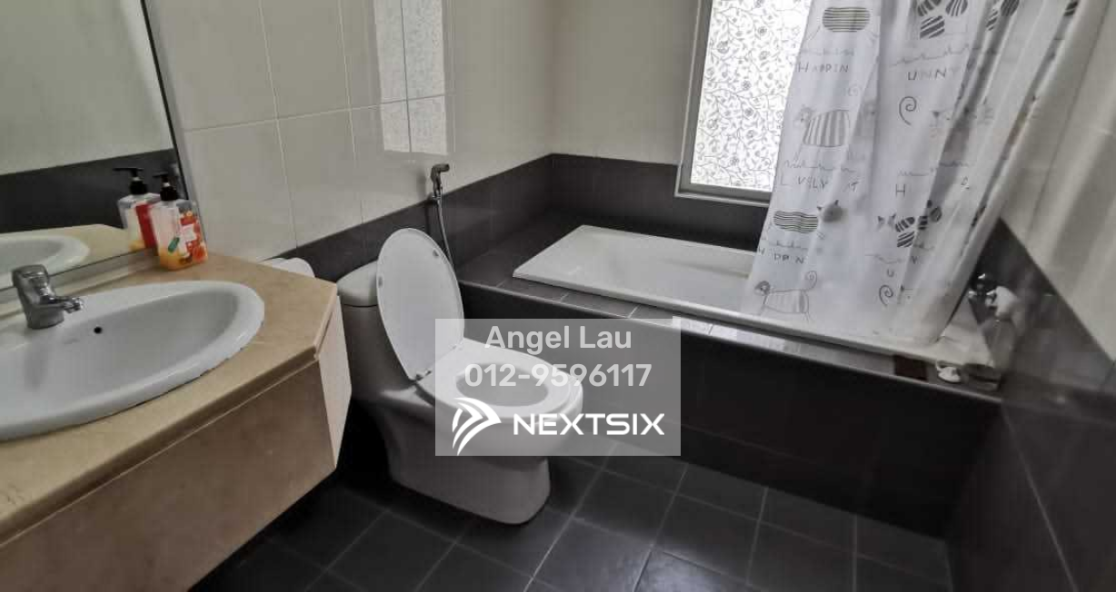 Serviced Residence For Sale in Georgetown Penang - Image 5