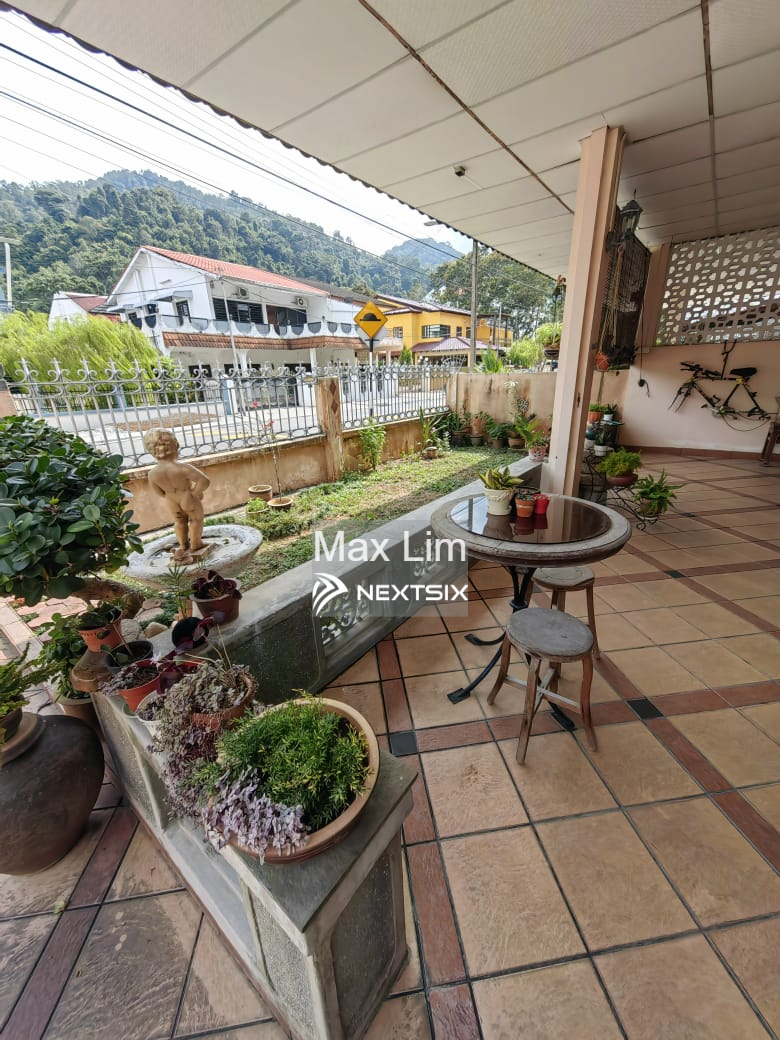 Semi-detached House For Sale in Pulau Tikus Penang