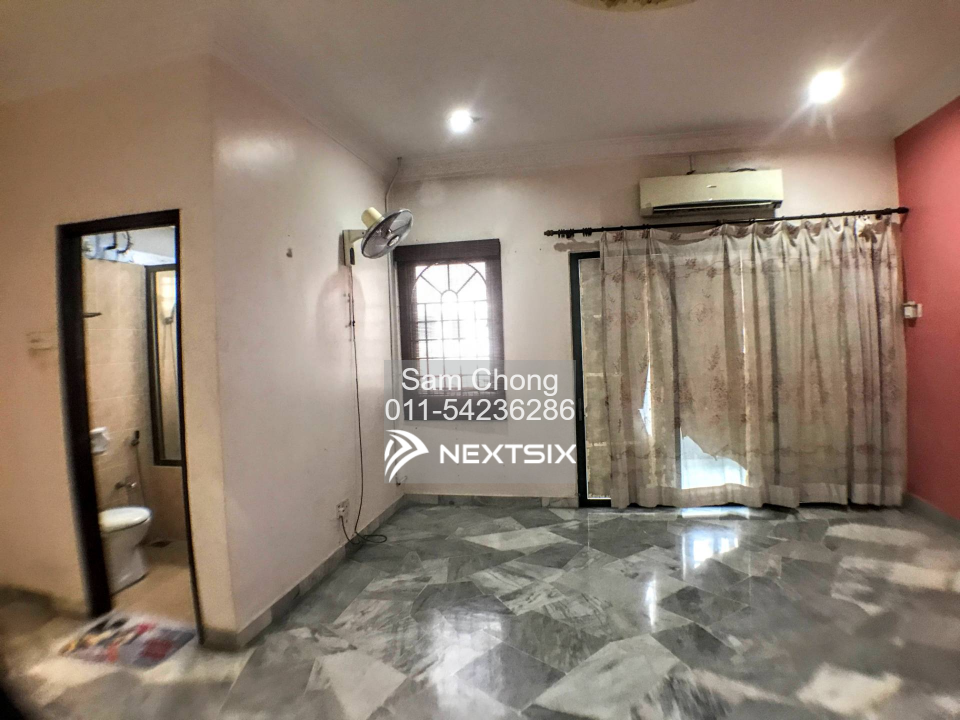 2-sty Superlink House For Sale in Klang Selangor - Image 7