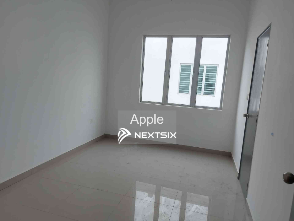 2-sty Terrace/Link House For Sale in Port Dickson Negeri Sembilan - Image 4