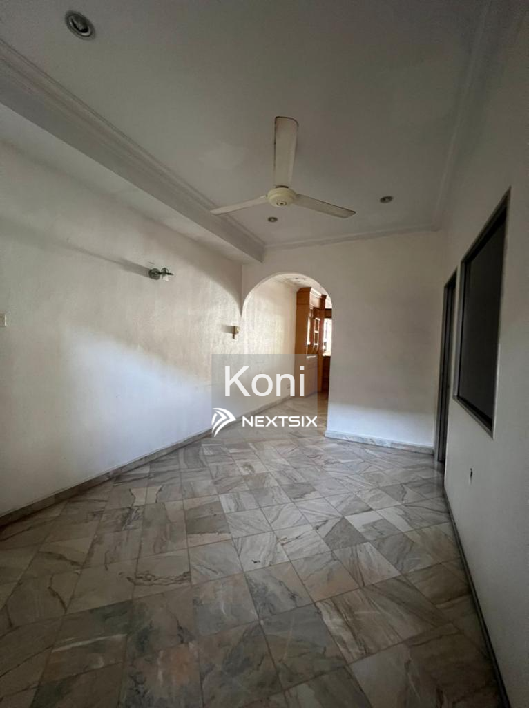 2-sty Terrace/Link House For Sale in Sungai Nibong Penang - Image 9