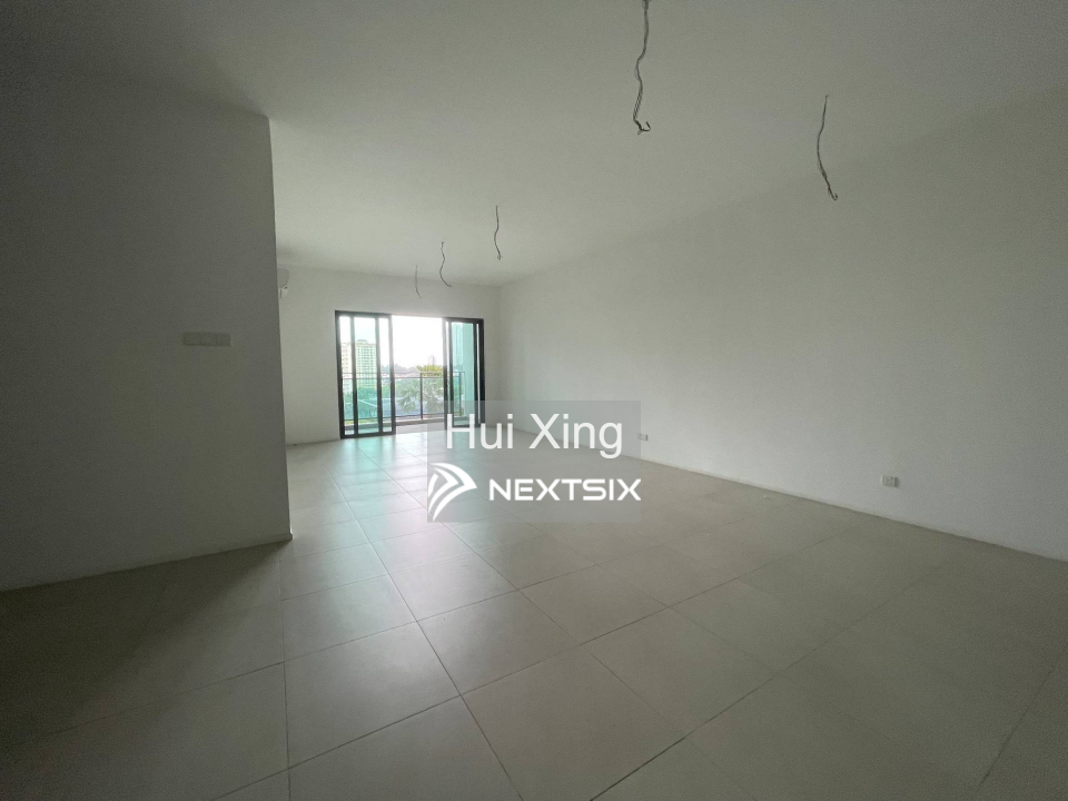 Condominium For Sale in Tanjung Bungah Penang - Image 4