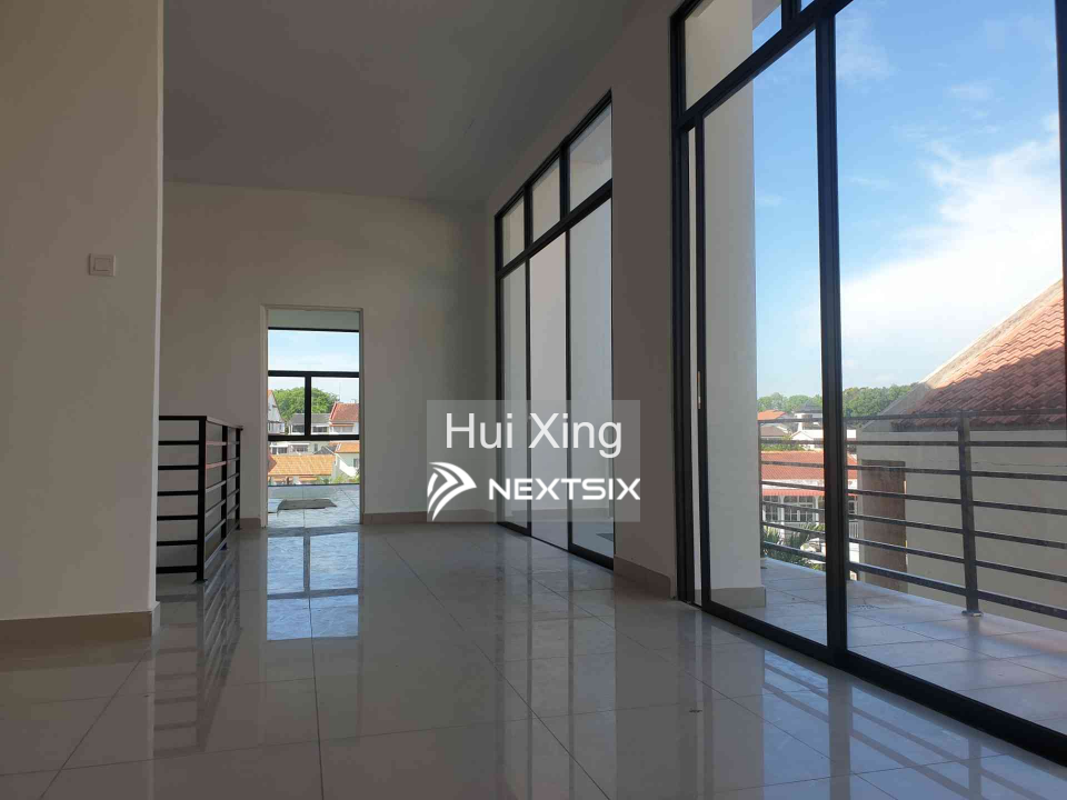 3 Storey Semi-detached Homes For Sale in Gelugor Penang - Image 9