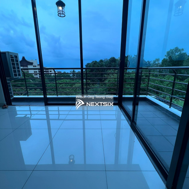 3-sty Terrace/Link House For Rent in Batu Ferringhi Penang - Image 10