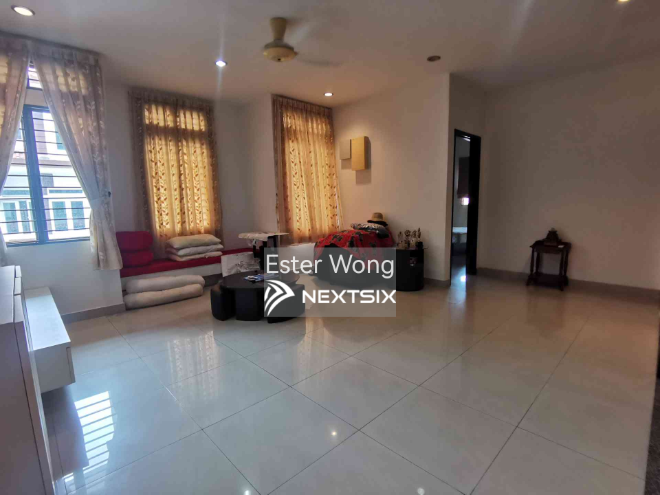 Semi-detached House For Sale in Johor Bahru Johor - Image 6