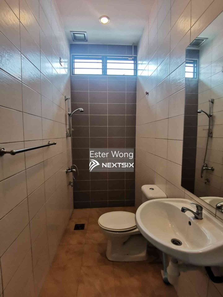 Semi-detached House For Sale in Johor Bahru Johor - Image 7