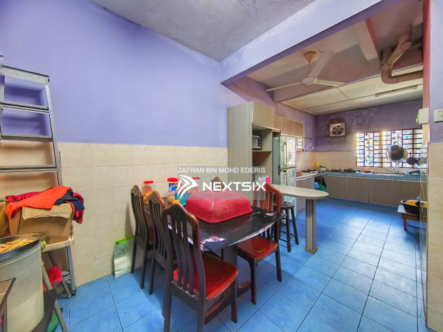 2-sty Terrace/Link House For Sale in Bandar Baru Bangi Selangor - Image 5